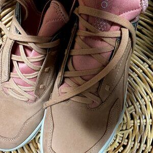 Stylish Ecco MX Sneakers - Fluid Form, Never Worn -- Leather and Fabric